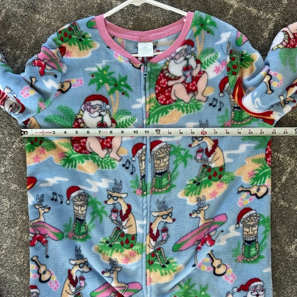 Women's large Secret Treasures Aloho Christmas Onesie zip‎ large